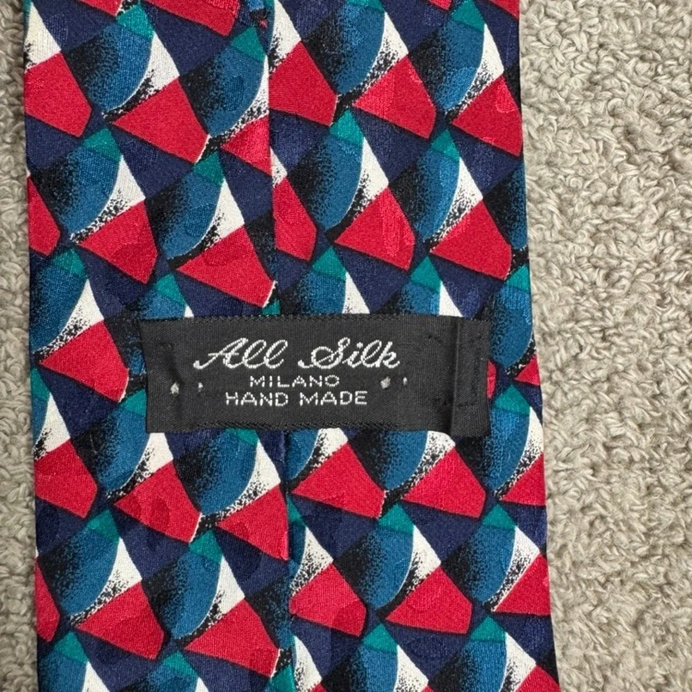 Milano Handmade All Silk Geometric Abstract Mosaic Necktie Red Navy Teal 58in